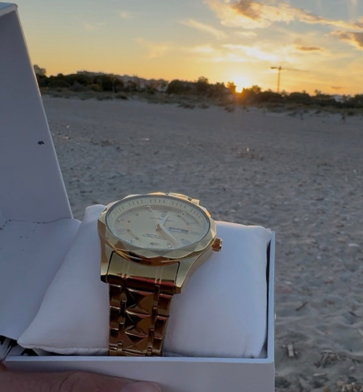 Reloj de hombre waterproof doble calendario (envío gratis)